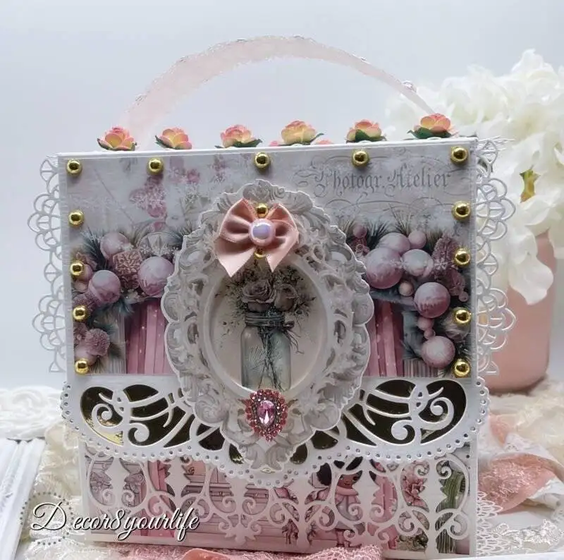 SHABBY CHIC PURSE MINI ALBUM