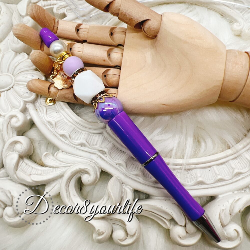 Hello Kitty Beaded Pens,Handcrafted Hello Kitty Beaded Pens,Unique Purple Variations,Teacher Gift Pen,Wedding Guest Book Pen,Desk Accessory