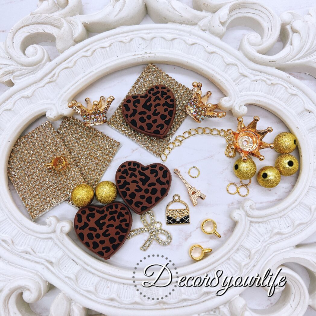 Leopard Print Heart and Crown Bead Kit for beaded pens, featuring high-end silicone beads, rhinestone crown charms, and gold accessories