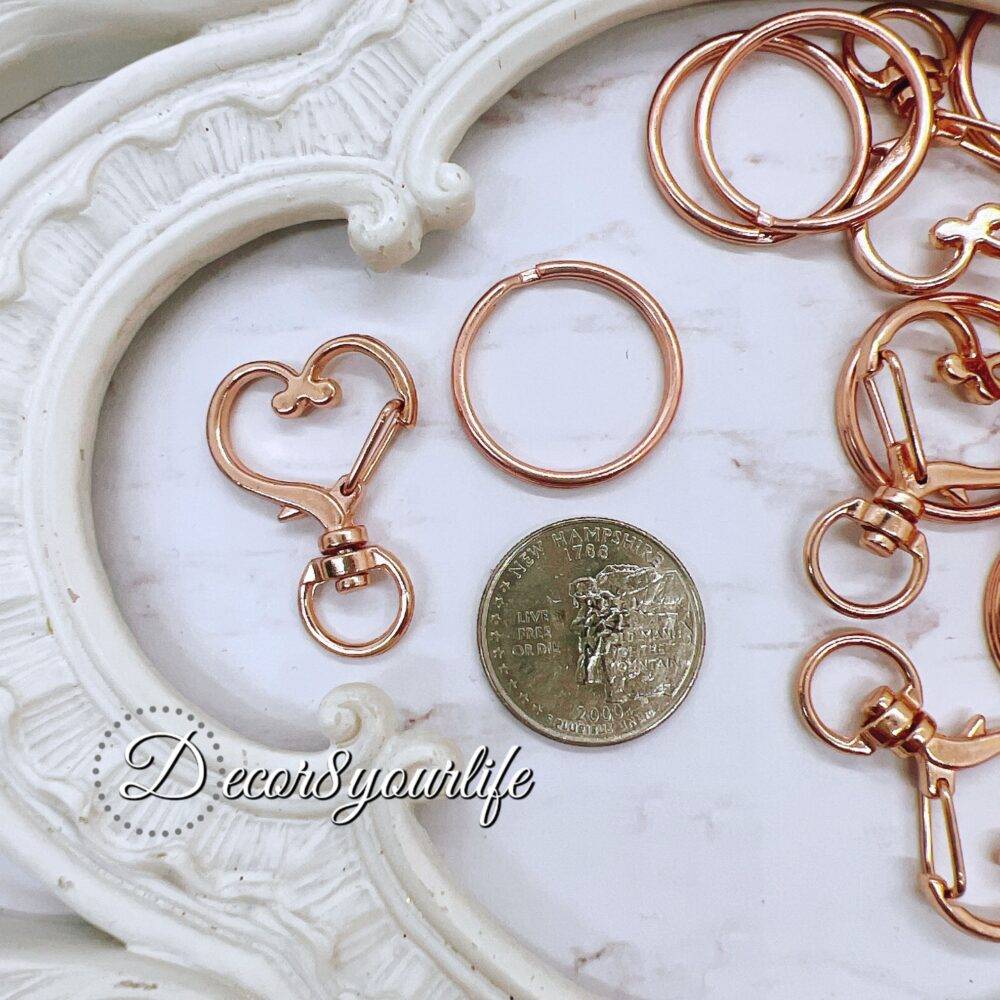 Rose gold rotary clasp and key ring set with heart-shaped detail, perfect for crafting keychains, bag charms, and lanyards