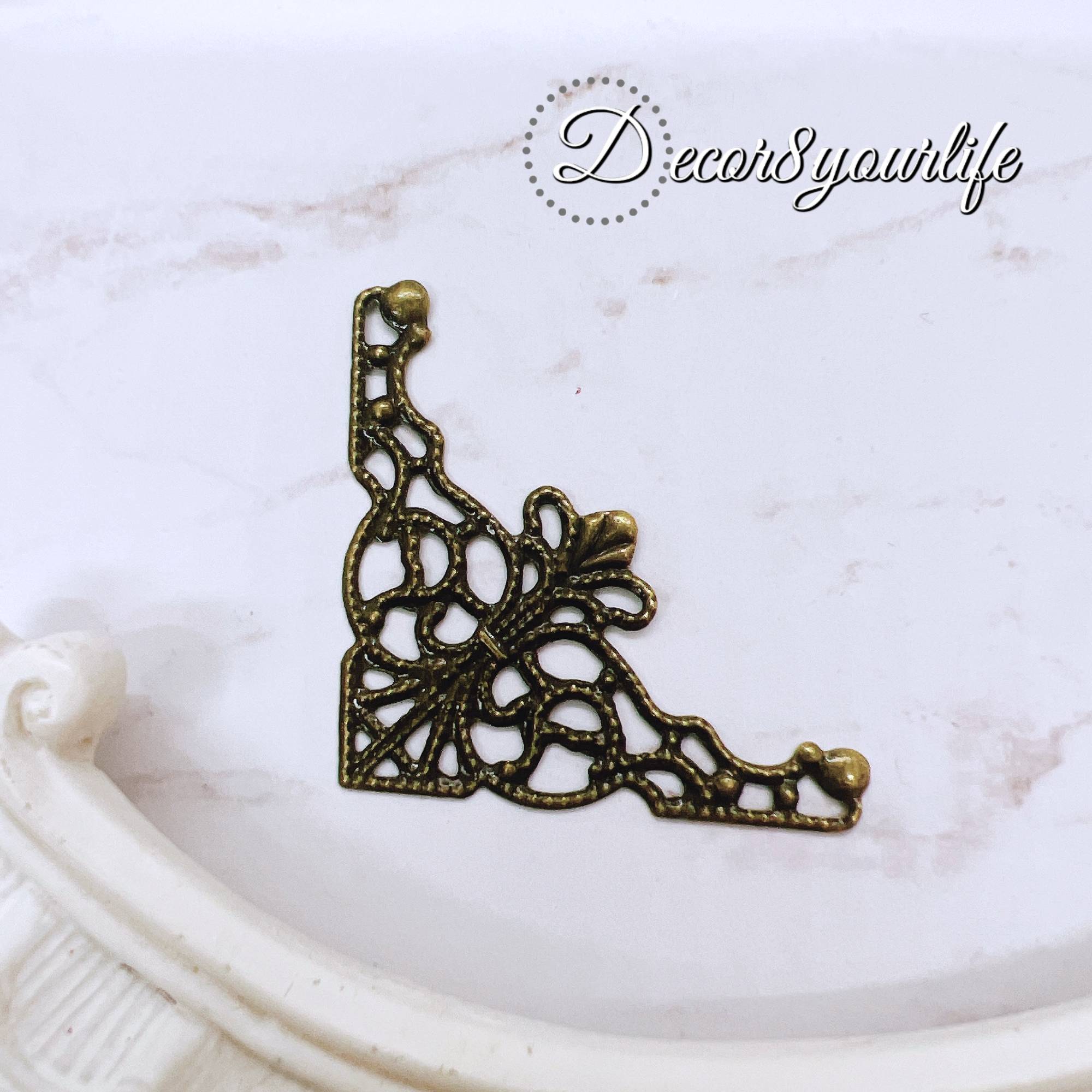 Vintage Style Bronze Metal Corners for Scrapbook, Journal, and Craft Projects