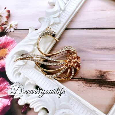 elegant swan rhinestone brooch