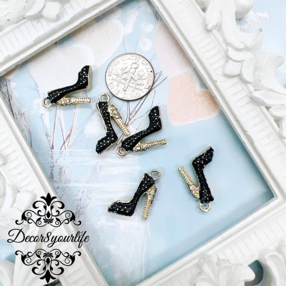 Black enamel rhinestone shoe charm