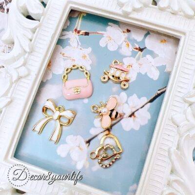 Elegant Pink & White Charm Grab Bags