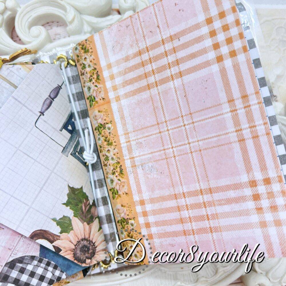Vintage Style Laminated Traveler's Notebook with Beaded Pen | Handmade Journals | Handmade Planners | Gifts for Her | Pumpkin Theme