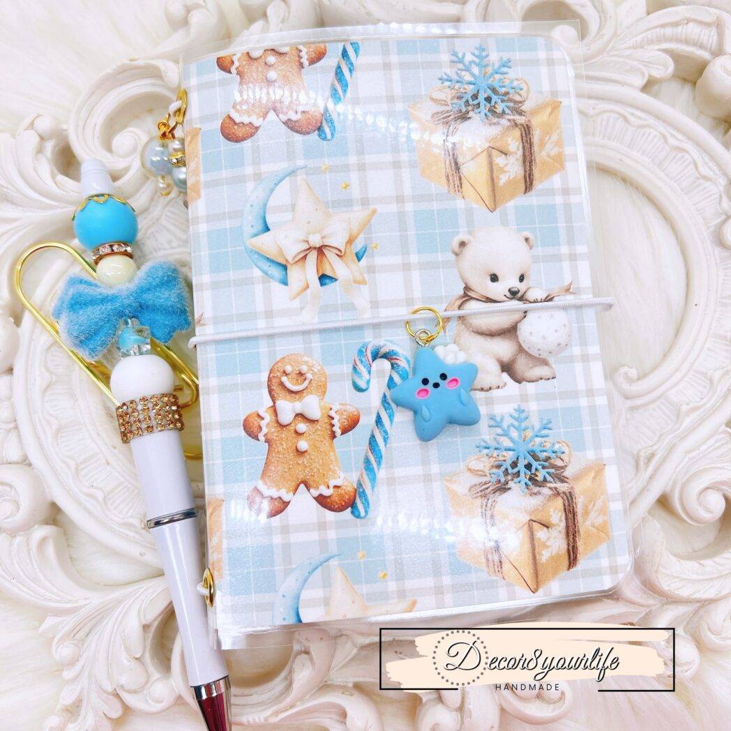 WINTER THEME LAMINATED TRAVELER'S NOTEBOOK WITH BEADED PEN