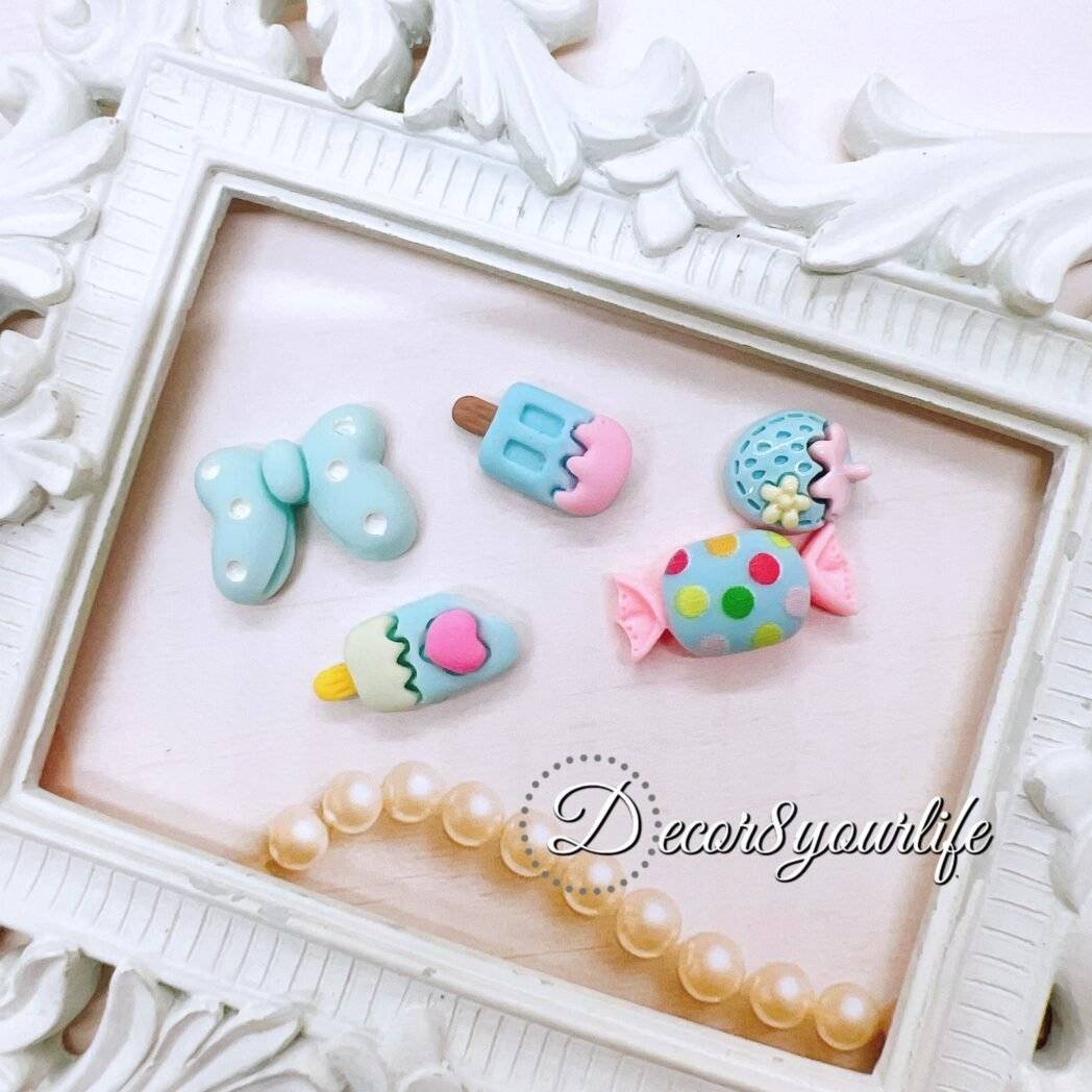Pastel blue cute kawaii cabochons for DIY Crafts.