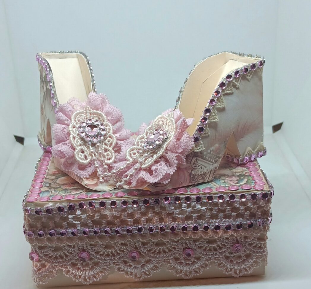Craft projects using Decor8yourlife "Marie Antoinette" scrapbook paper collection.